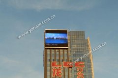 太阳集团tyc539网格屏让深圳龙光世纪大厦更高亮